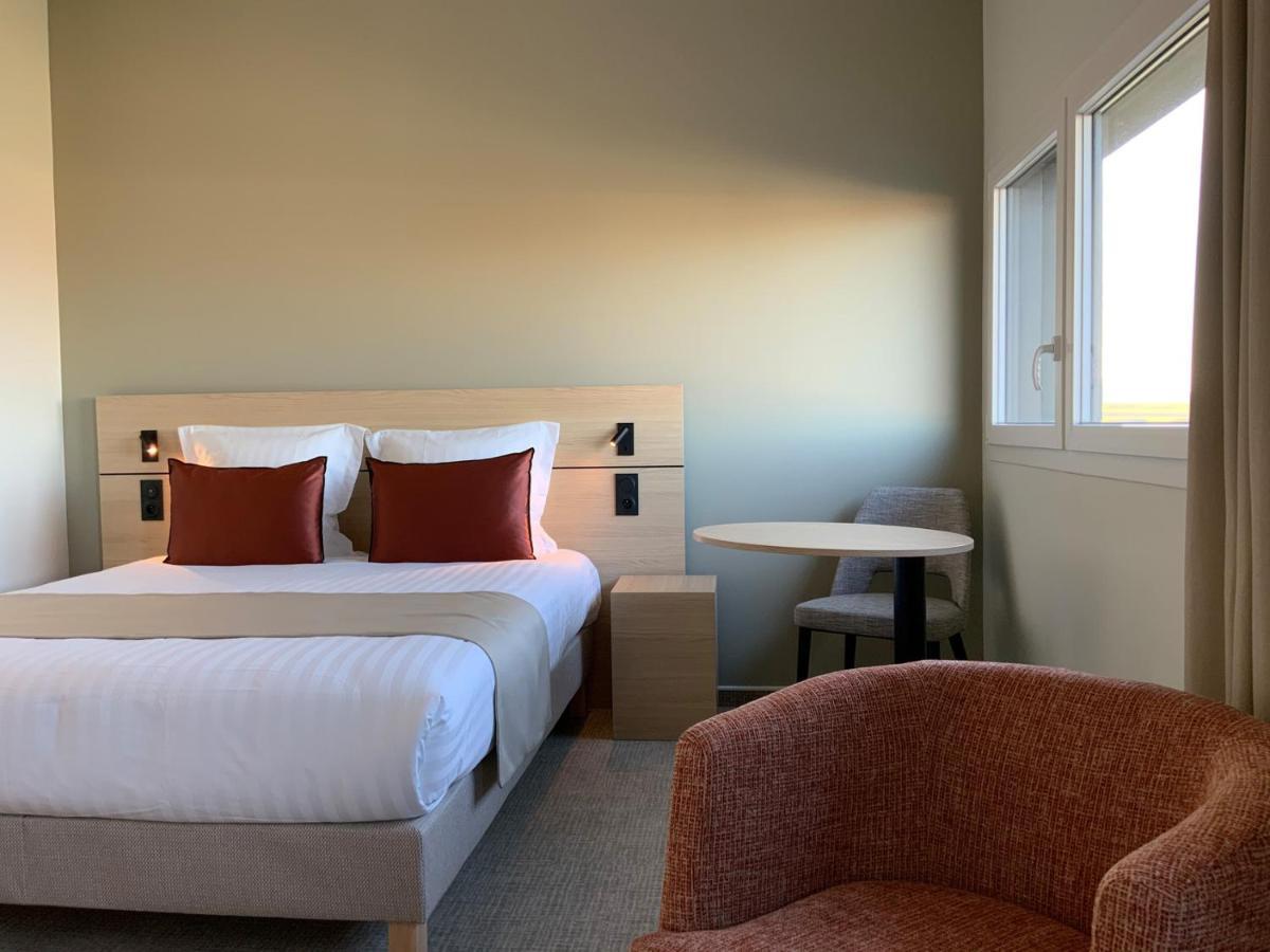 Hotel Akena Troyes - La Chapelle St-Luc Les Noes-pres-Troyes Zewnętrze zdjęcie
