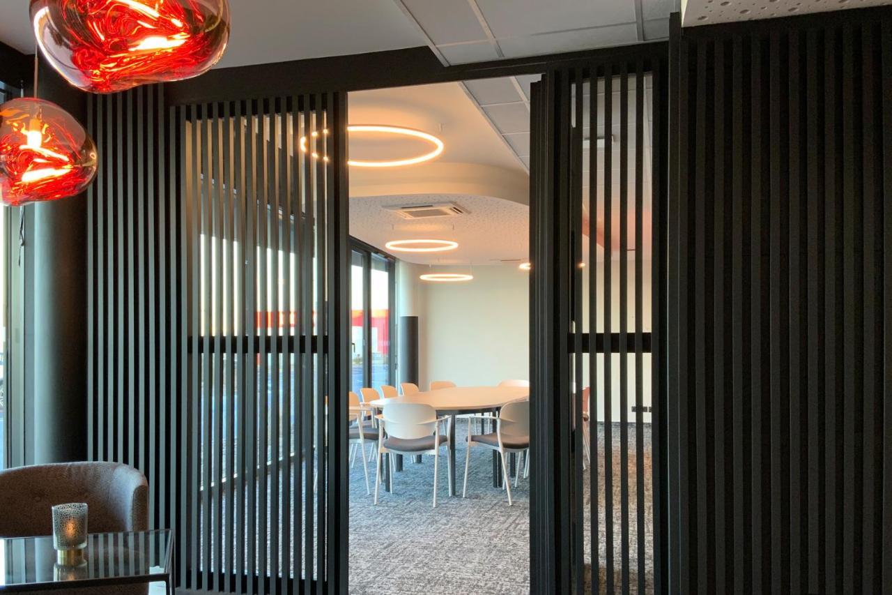 Hotel Akena Troyes - La Chapelle St-Luc Les Noes-pres-Troyes Zewnętrze zdjęcie
