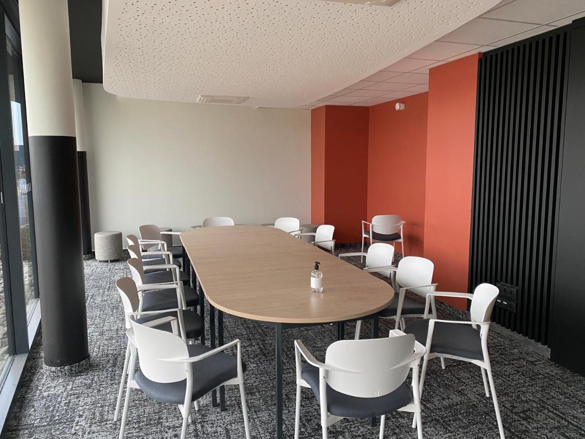 Hotel Akena Troyes - La Chapelle St-Luc Les Noes-pres-Troyes Zewnętrze zdjęcie