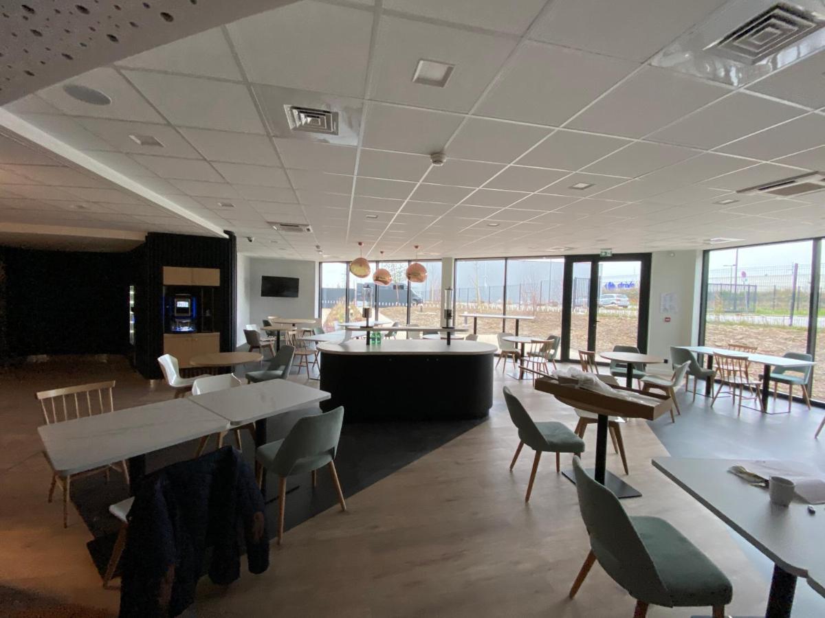 Hotel Akena Troyes - La Chapelle St-Luc Les Noes-pres-Troyes Zewnętrze zdjęcie