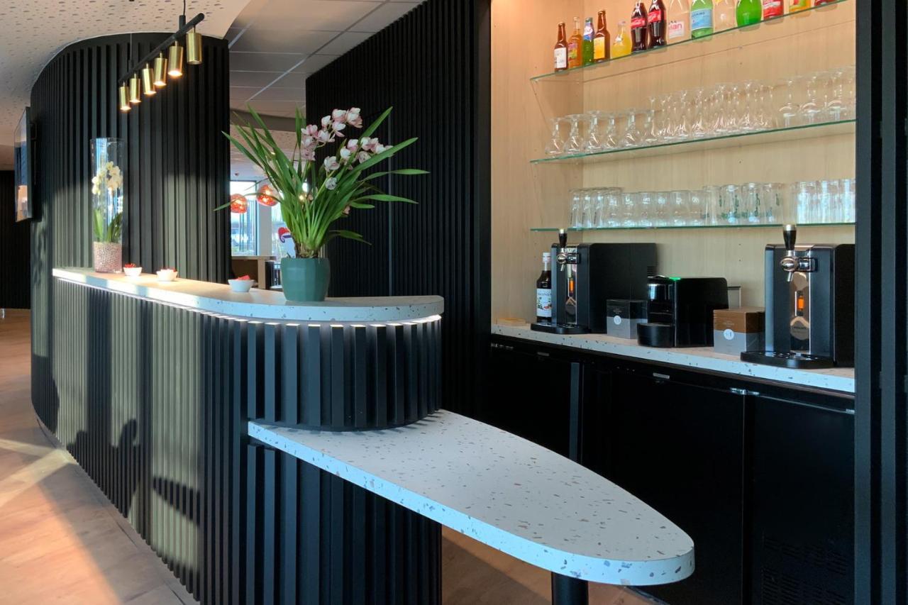 Hotel Akena Troyes - La Chapelle St-Luc Les Noes-pres-Troyes Zewnętrze zdjęcie