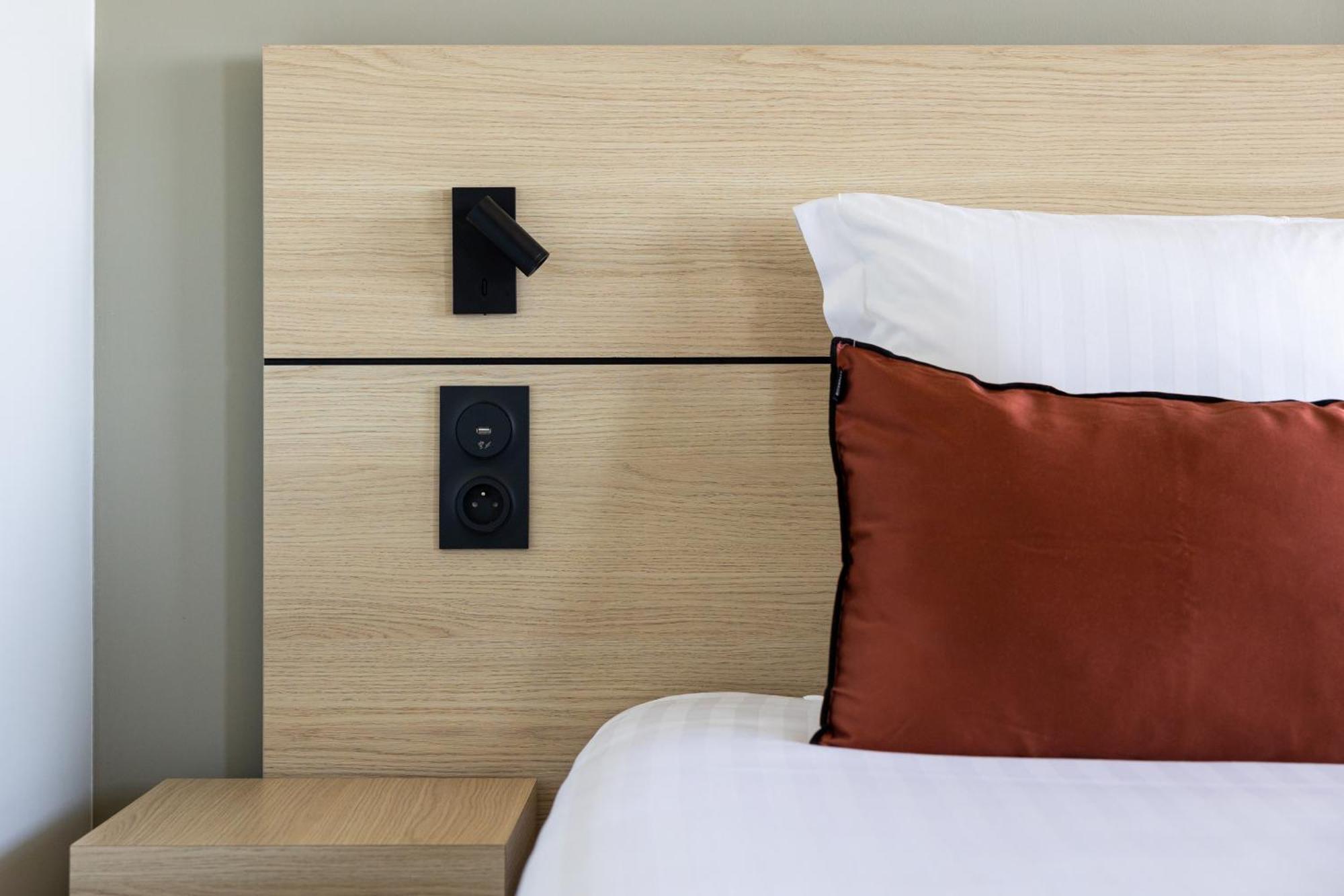 Hotel Akena Troyes - La Chapelle St-Luc Les Noes-pres-Troyes Zewnętrze zdjęcie